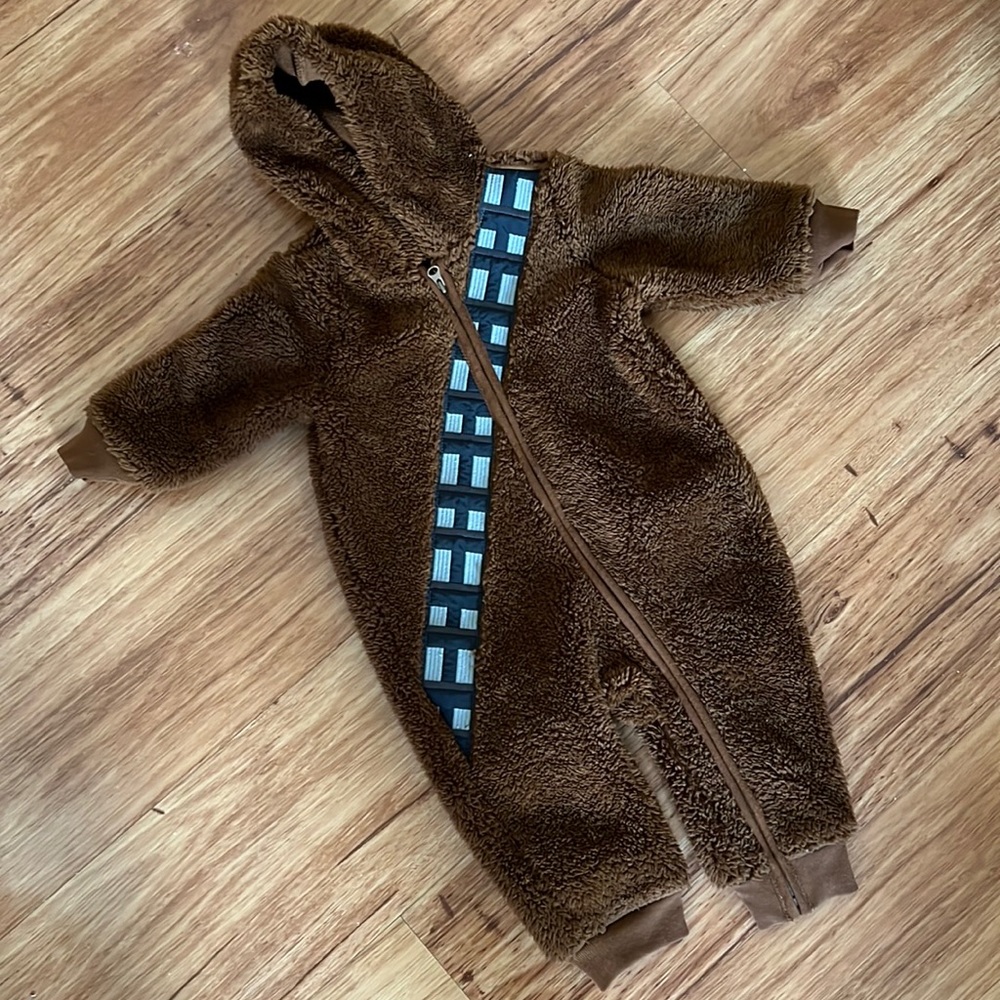 Baby Gap Chewbacca Fuzzy Onesie Sz 6-12